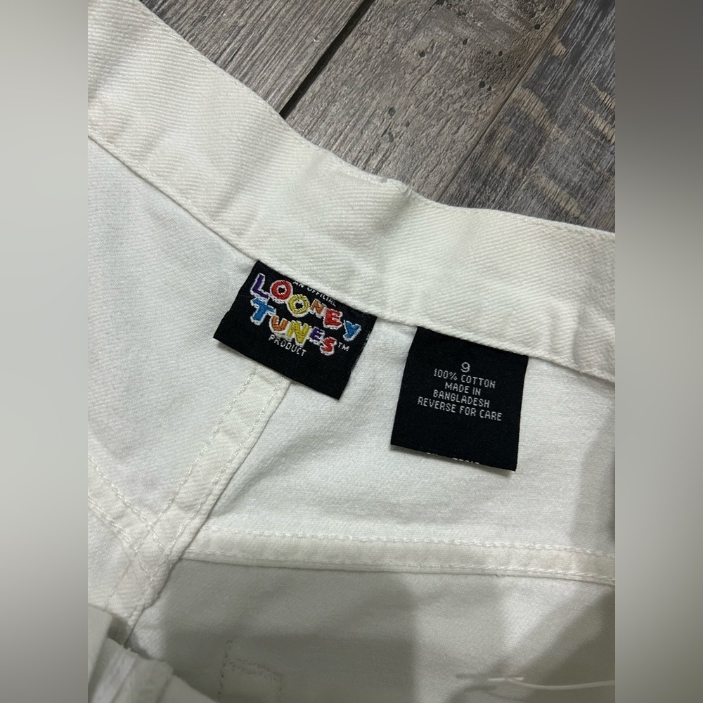 Vintage Y2K Looney Tunes Women's Tweety Bird Denim white Shorts 💯 Cotton - Picture 4 of 7